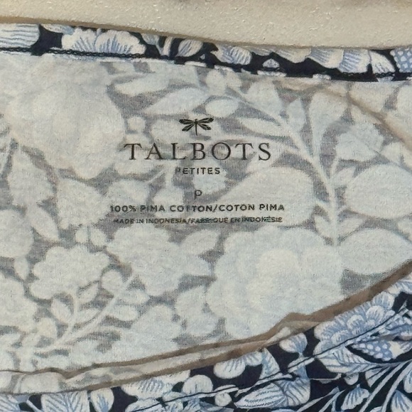 Talbots Petites Floral Top Pima Cotton Navy/Blue Short Sleeve Blouse - Size P - Picture 7 of 8